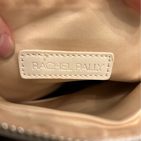 Rachel Pallet Vegan Foldover Clutch. Floral print. - Picture 7 of 7